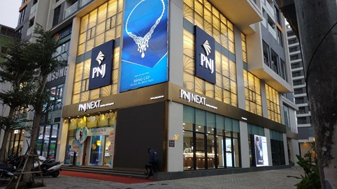 Từng là 'cổ phiếu quốc dân', PNJ 'lạc nhịp' giữa cơn sóng lớn của thị trường chứng khoán