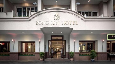 Bị phong tỏa tài khoản vì vụ Vạn Thịnh Phát, Bông Sen lỗ thêm 356 tỷ, thất hẹn trả lãi trái phiếu