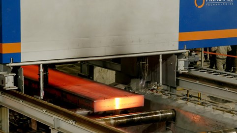 Hòa Phát (HPG) sắp sản xuất 40.000 tấn thép thô mỗi ngày, sẵn sàng thay thế HRC nhập khẩu