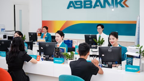 Lợi nhuận 6 tháng tăng 170%, ABBank (ABB) chốt phương án tăng vốn điều lệ lên gần 14.000 tỷ đồng