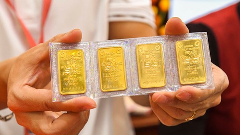 Bộ Tài chính đề xuất đánh thuế 0,1% với giao dịch mua bán vàng miếng
