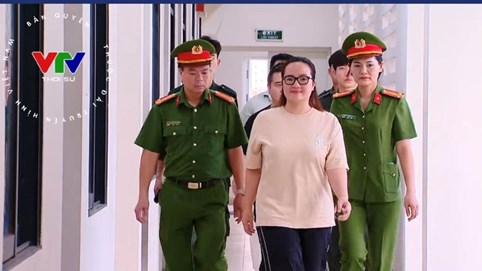 Bóc tách mạng lưới 18 công ty, 25 hộ kinh doanh trong vụ án của TikToker Hoàng Hường