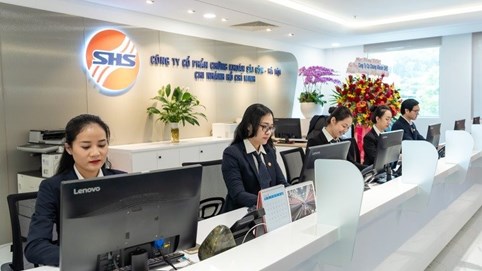 Chứng khoán Sài Gòn - Hà Nội (SHS): Vừa bán ESOP đã phát hành hàng trăm tỷ đồng trái phiếu