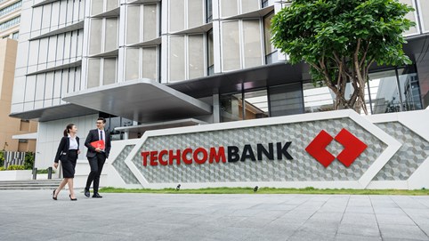 Báo lãi quý cao nhất lịch sử 8.300 tỷ đồng, Techcombank (TCB) huy động thêm 3.000 tỷ trái phiếu