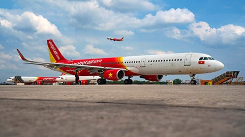 Vietjet (VJC) mua lại 1.000 tỷ trái phiếu sau 1 năm, chuẩn bị tăng vốn lên 7.100 tỷ đồng