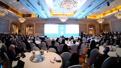 VinaCapital: Ba động lực thúc đẩy GDP 2026 tăng 8%, cảnh báo dự trữ ngoại hối 2,5 tháng nhập khẩu