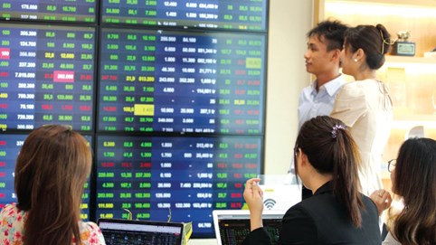 Cuộc đua CTCK: TCBS 'ngôi vương' vốn chủ 40.000 tỷ, SSI chạm mốc tài sản 100.000 tỷ, VIX bứt phá về lợi nhuận