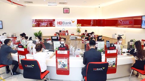 HDBank (HDB) báo lãi trước thuế tăng 16% cùng nợ xấu tăng vọt, dự chi 800 tỷ mua công ty chứng khoán