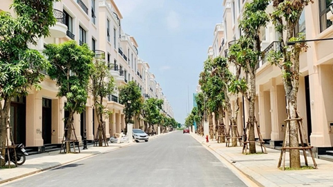 Dream City Villas bị xử phạt: Huy động 9.500 tỷ đồng trái phiếu 'quên' báo cáo, lộ diện khoản lỗ 185 tỷ đồng