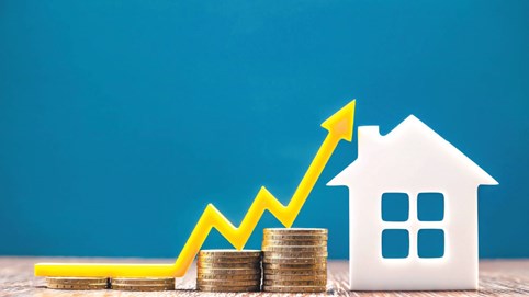 Làn sóng tăng lãi suất lan rộng dịp cuối năm, nhiều ngân hàng chạm trần huy động