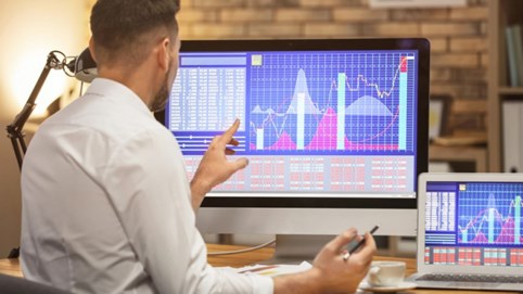 Sự chọn lọc của dòng tiền ngoại