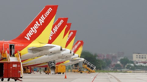 VietJet mua tiếp máy bay, đầu tư mạnh hơn trong năm 2021