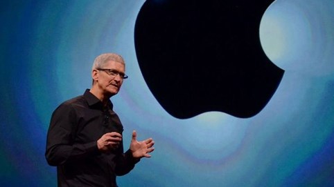Cổ đông Apple quan ngại trước mức thưởng khổng lồ gần 99 triệu USD cho CEO Tim Cook trong năm 2021