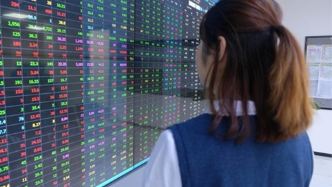 Chứng khoán 23/3: VN-Index giữ được sắc xanh dù Fed tăng lãi suất