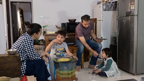 Covid-19 khiến tầng lớp trung lưu Ấn Độ khốn khổ