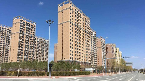 Cứu "đô thị ma" bằng trường điểm