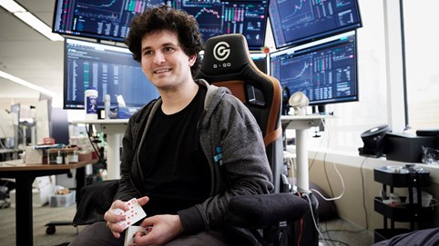 Tỷ phú tiền điện tử 30 tuổi: Ăn tiêu như sinh viên đại học, làm việc với quyết tâm cống hiến cho từ thiện