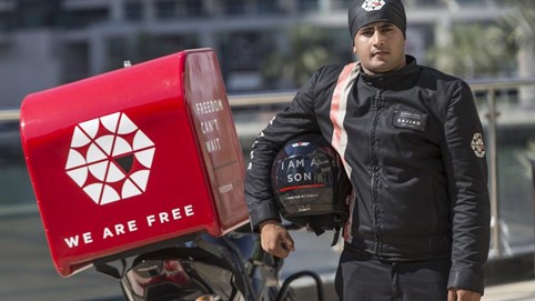 Cách mạng ship hàng ở UAE: Dùng xe máy điện, thuê tài xế toàn thời gian để tiết kiệm chi phí và giảm khí thải