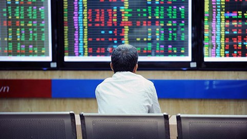 Chứng khoán 24/6: Thanh khoản kém, VN-Index quay đầu giảm nhẹ