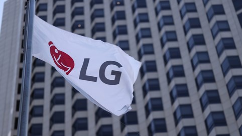 Sau khi từ bỏ mảng smart phone đã 