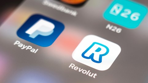 Công ty fintech đạt mốc định giá 33 tỷ USD ngay sau khi được SoftBank và Tiger Global rót vốn