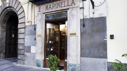 E. Marinella: Thương hiệu cà vạt nổi tiếng Italy, duy trì sức ảnh hưởng hơn một thế kỷ chỉ từ cửa hàng bé bằng chỗ đậu xe