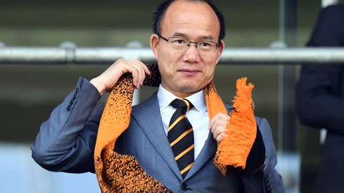 Tỷ phú được ví như Warren Buffett của Trung Quốc phải bán bớt tài sản