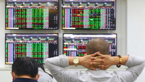 Chứng khoán 3/11: Thanh khoản giảm gần 2.500 tỷ, VN-Index giảm phiên thứ 2 liên tiếp