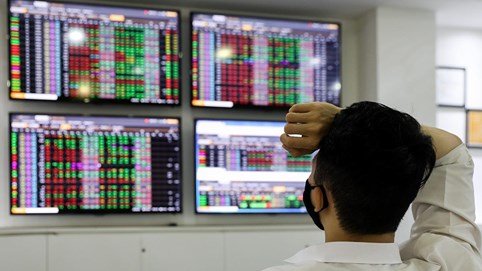 Chứng khoán 4/11: Áp lực bán tháo khiến VN-Index lại rơi mốc 1.000 điểm