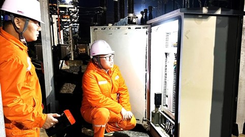 EVN đảm bảo cung cấp điện an toàn, ổn định dịp Tết