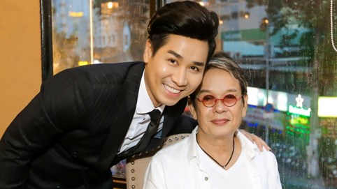 Nguyên Khang khai trương nhà hàng mới sau vụ cháy ở Phú Quốc