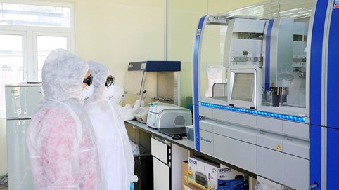 Mẫu bệnh phẩm Covid-19 ở Hà Nội và Hải Dương mang biến thể virus của Anh và Ấn Độ