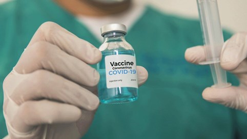 WHO cảnh báo thử nghiệm cuối của vaccine chống Covid-19 có thể phải kéo dài tới hàng năm trời