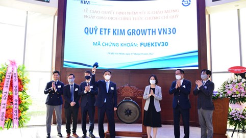 Chứng chỉ quỹ ETF VN30 thứ 4 niêm yết trên sàn chứng khoán