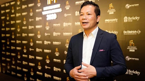 Cen Land (CRE) đổi người công bố thông tin mới thay “Shark Hưng”