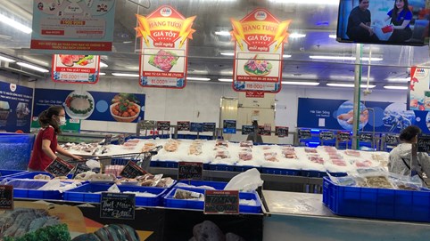 Doanh nghiệp tăng dự trữ thực phẩm tươi sống trong dịp Tết