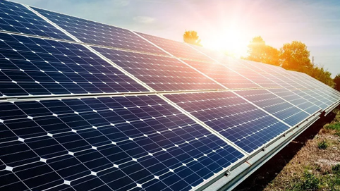 'Đại gia' Malaysia mua lại cổ phần 5 dự án điện mặt trời tại Việt Nam