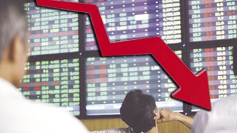 Chứng khoán 11/3: Lực bán đè nặng lên các nhóm cổ phiếu hàng hóa, VN-Index mất gần 13 điểm