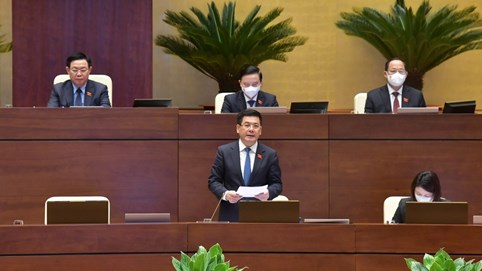 Tăng nhập khẩu, đảm bảo nguồn cung xăng dầu