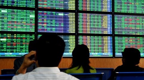 Chứng khoán 25/3: Cổ phiếu FLC dư mua trần hàng chục triệu cổ phiếu