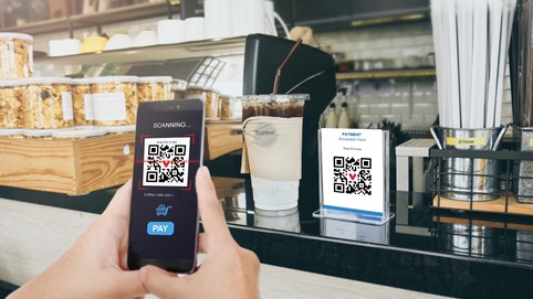 Các ngân hàng Việt mở cổng thanh toán bằng QR code tại Thái Lan