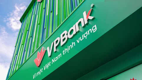 VPBank (VPB) đặt mục tiêu lợi nhuận hơn 24.000 tỷ đồng năm 2023, chia cổ tức bằng tiền mặt tỷ lệ 10%