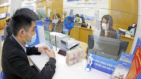 Ngân hàng cân đối chỉ tiêu lợi nhuận, tăng cường đầu tư cho nền tảng