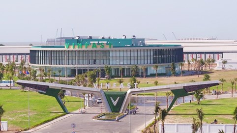 Bloomberg: Vingroup có thể IPO Vinfast ngay trong quý này với mức định giá tối thiểu 50 tỷ USD!