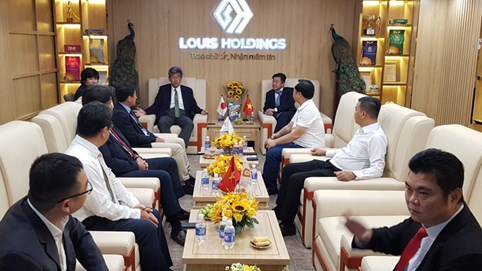 Louis Holdings (BII) miễn nhiệm Thành viên HĐQT, tiếp tục đổi tên