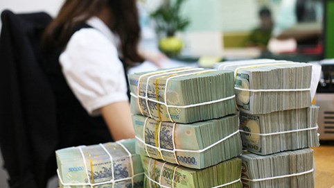 Chứng khoán 2/8: Áp lực bán gia tăng mạnh vào cuối phiên, VN-Index còn tăng 4 điểm