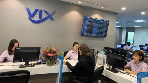 Chứng khoán VIX chốt quyền phát hành cổ phiếu tổng tỷ lệ 115%