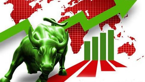 Chứng khoán 25/8: Nhóm Bluechips trở lại vào cuối phiên, VN-Index tăng gần 11 điểm 