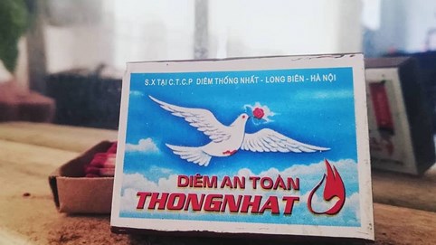 Diêm Thống Nhất rời sàn chứng khoán
