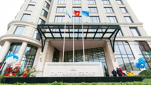 Tập đoàn Đất Xanh (DXG) tiếp tục hoãn tổ chức ĐHĐCĐ bất thường, dự kiến phát hành cổ phiếu chuyển đổi trái phiếu